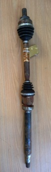 Привод правый Форд Фокус 2 2004-2007 ржавчина, V-2.0, МКПП, НовОригинал